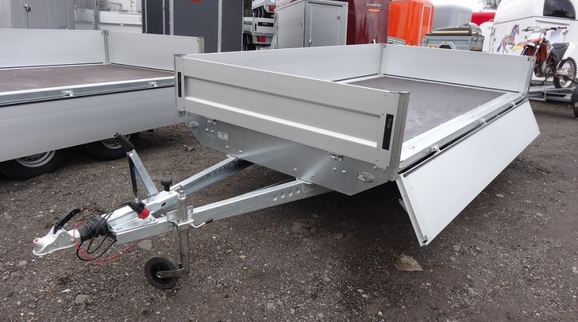 PRZYCZEPA PLATFORMA LAWETA BURTY ALUMINIUM NAJAZDY