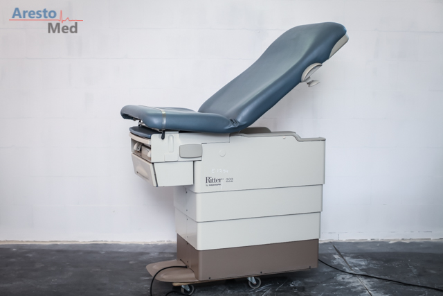 Kozetka Fotel ginekologiczny Ritter Midmark 222