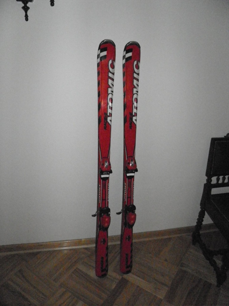 Narty carvingowe  ATOMIC RACE 6  150 cm