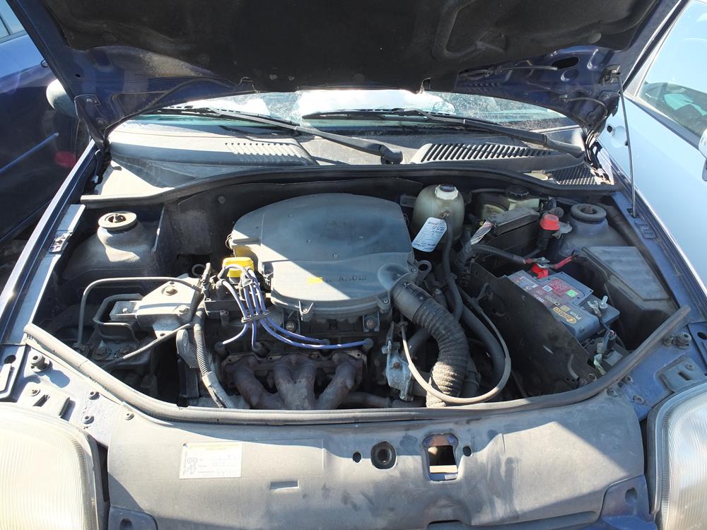 Renault Clio II 1.4 8V 98-01  SILNIK BENZYNA