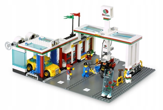LEGO City Stacja benzynowa paliw i myjnia 7993