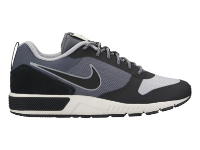 nike nightgazer 43