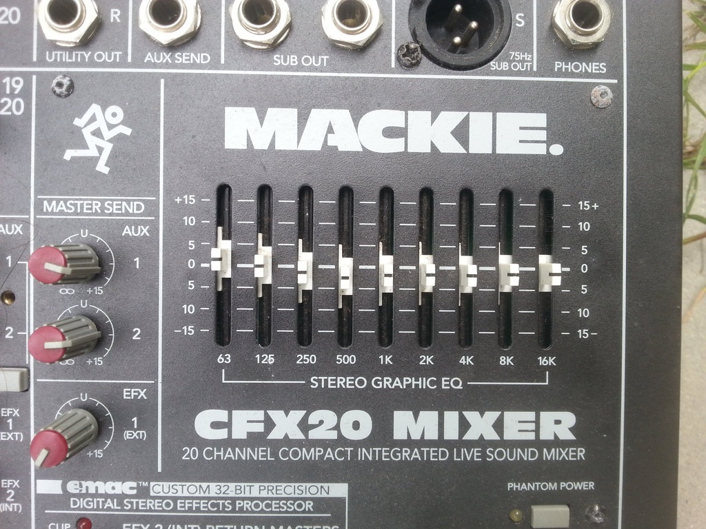 Mackie CFX20 plus dwie kolumny Thump TH-15A