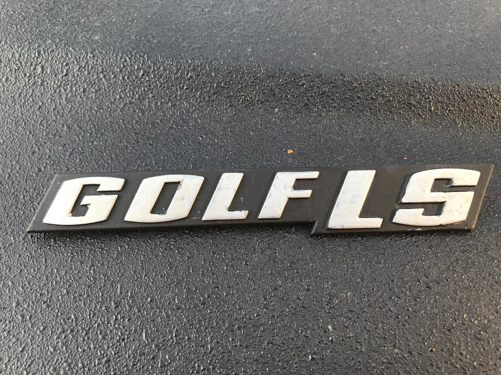 Emblemat znaczek VW GOLF LS Mk1, Oryginał