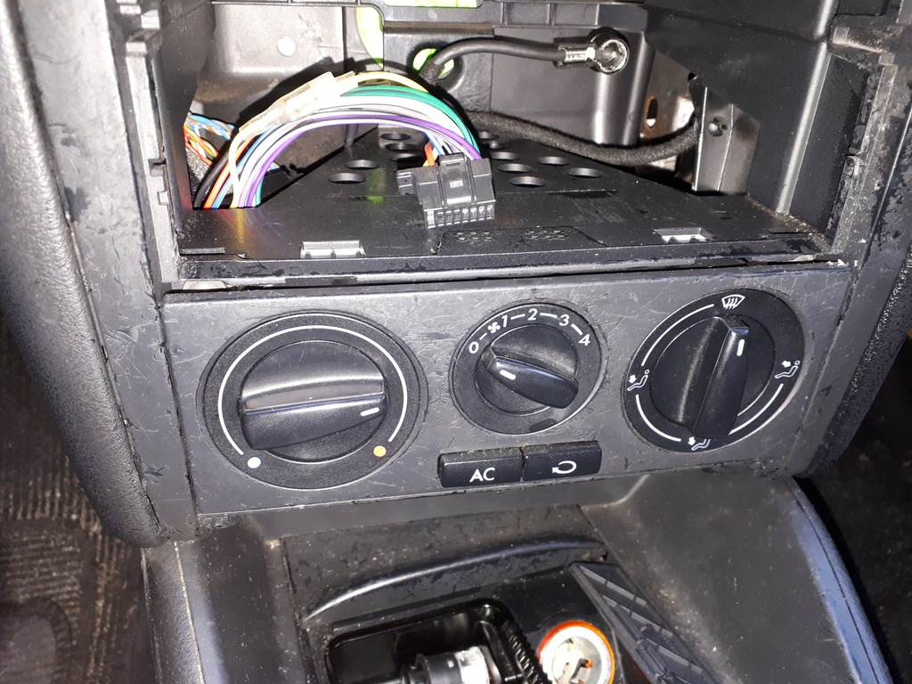 VW GOLF IV Panel Nawiewu Sterownik Klimatyzacja