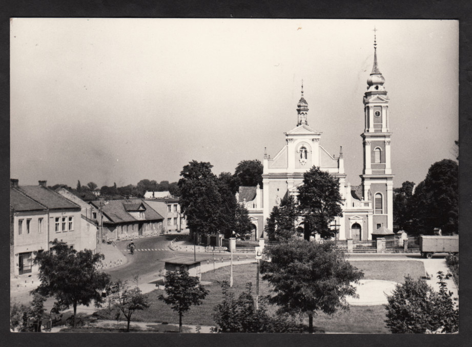 01 / Szczucin - Rynek