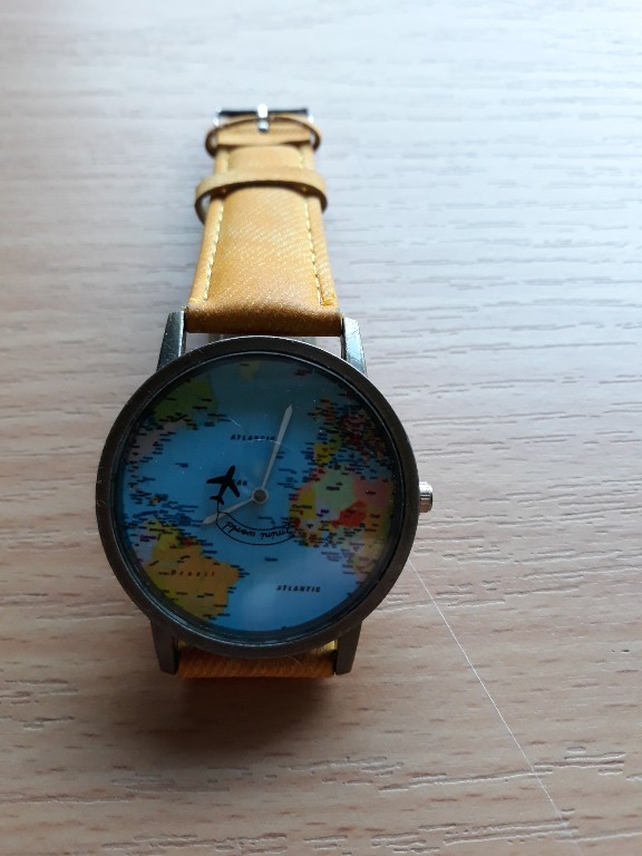 zegarek tarcza w mapę