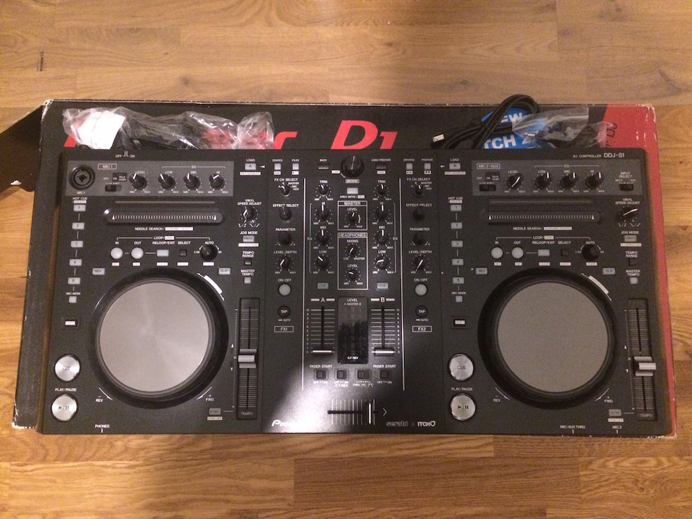 Pioneer Ddj S1 Kontroler Serato Ddj Sr Sx Sb Xdj 7103609629 Oficjalne Archiwum Allegro