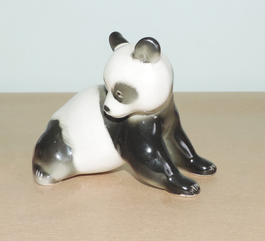 PORCELANA RUMUŃSKA FIGURKA PANDA
