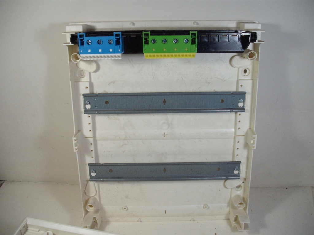 HAGER Rozdzielnica natynkowa 2x12