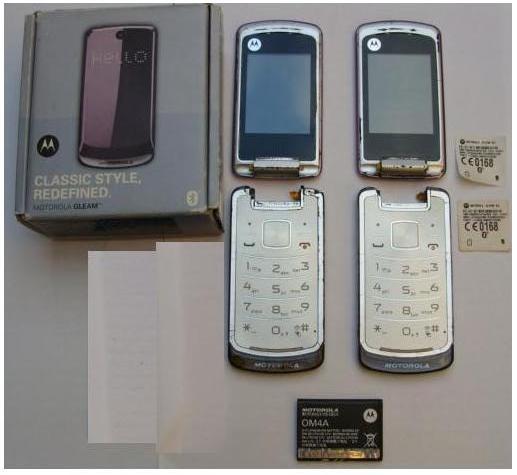 Dwa uszkodzone telefony Motorola Gleam EX211