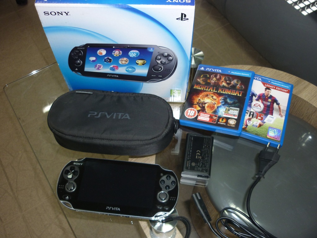 SONY PS VITA PCH1003 ZA01 wifi + 2 gry 7183017578 oficjalne
