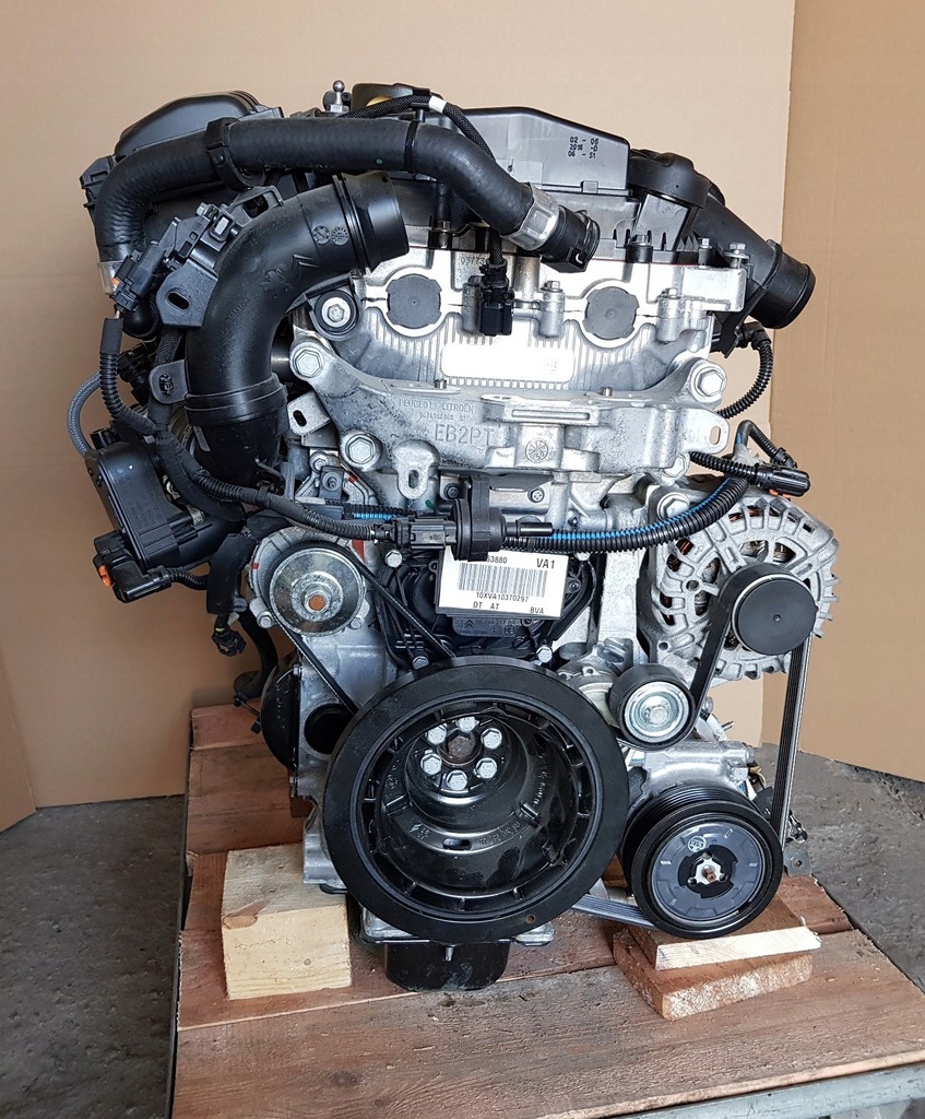 SILNIK PEUGEOT 2008 1.2 PureTech 10XVA1 HN01