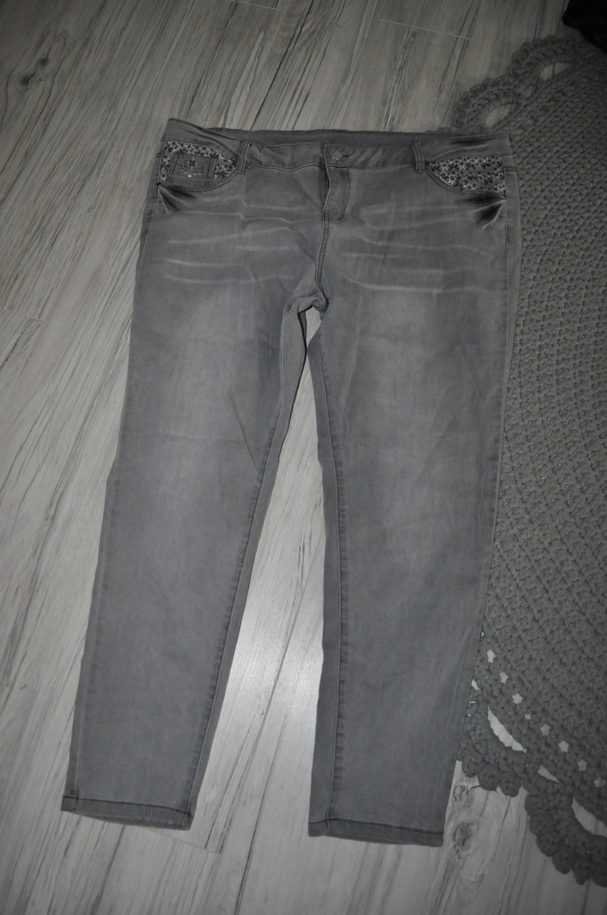 Szare jeansy George 50