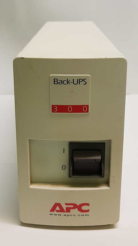 UPS APC BACK 300VA/180WAT 230V (A648)