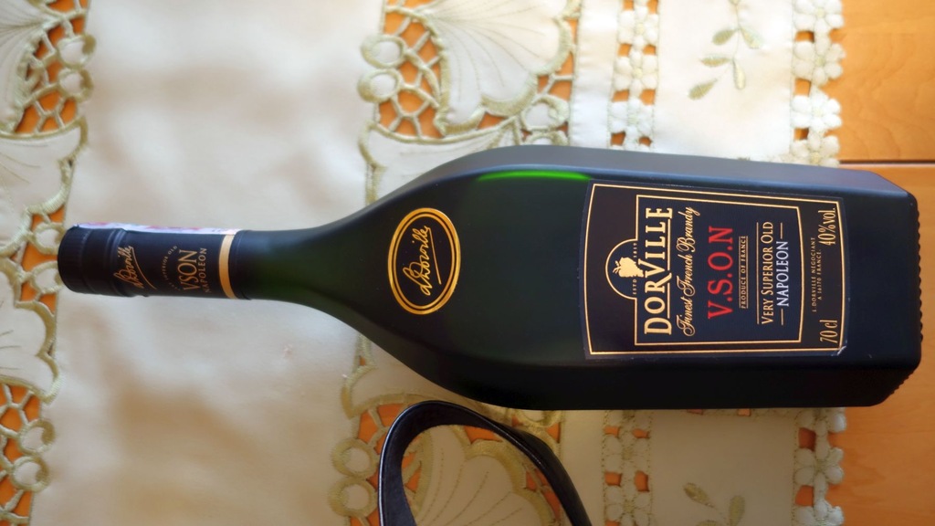 Dorville Finest French Brandy butelka dla konesera