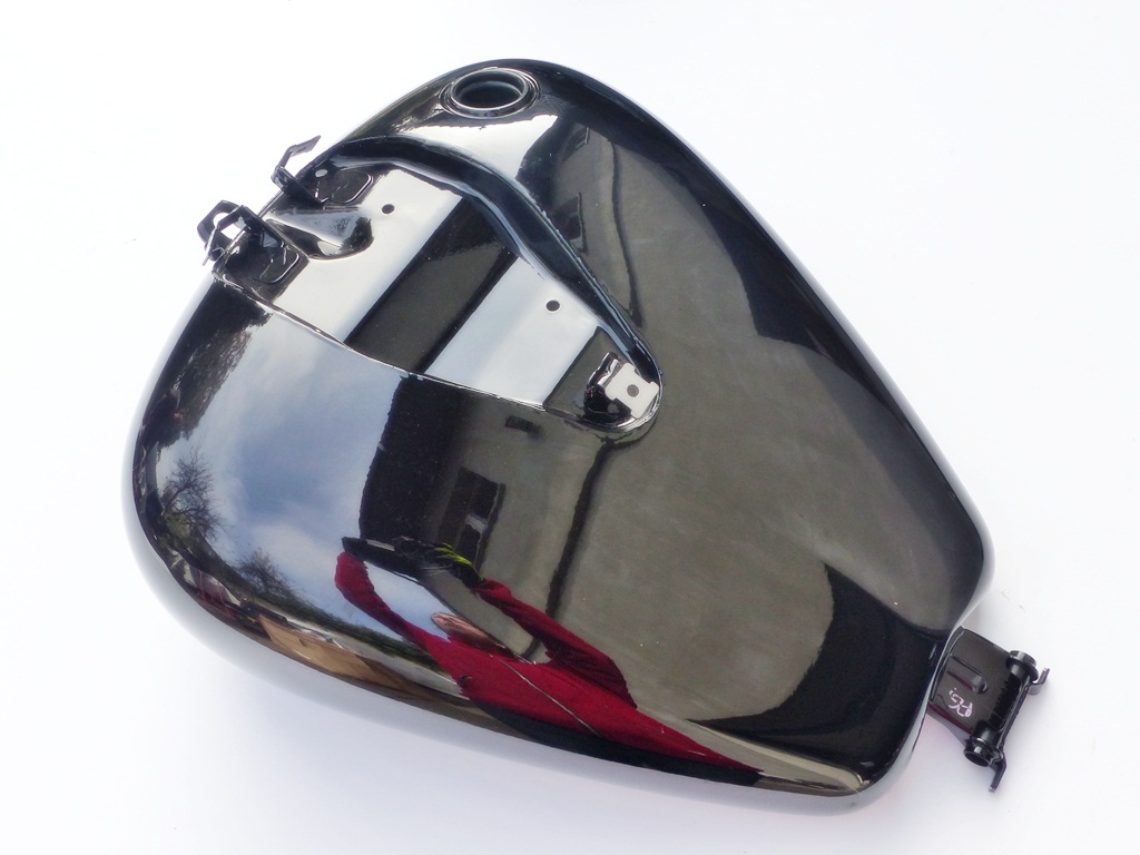 . ZBIORNIK PALIWA TRIUMPH THUNDERBIRD 1600 1700