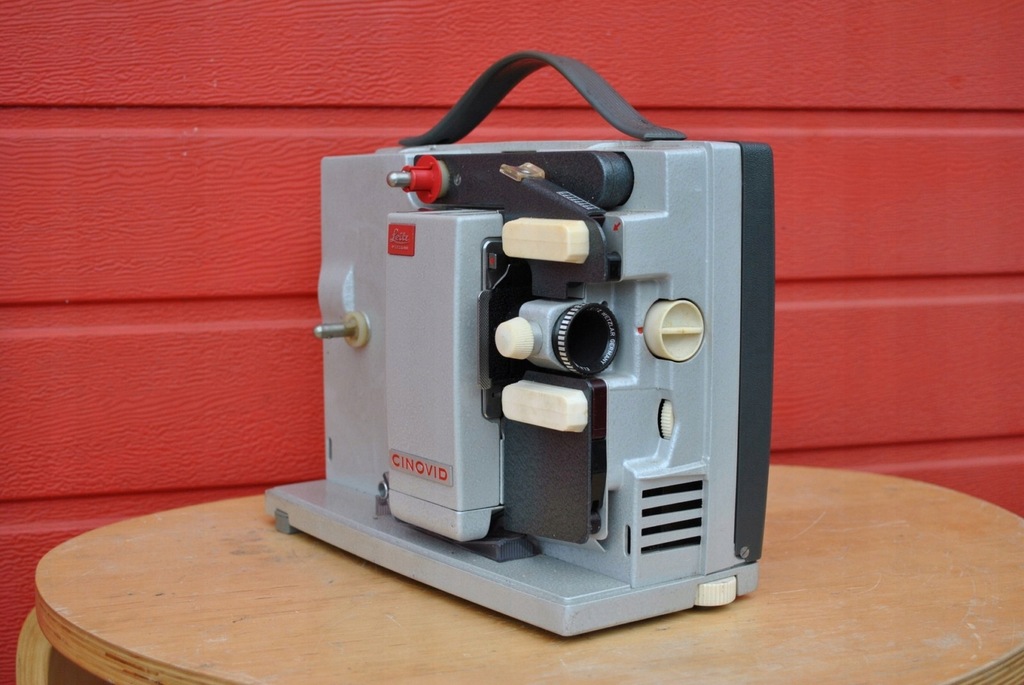 Ernst Leitz Wetzlar 'Leica' CINOVID 115 Projektor
