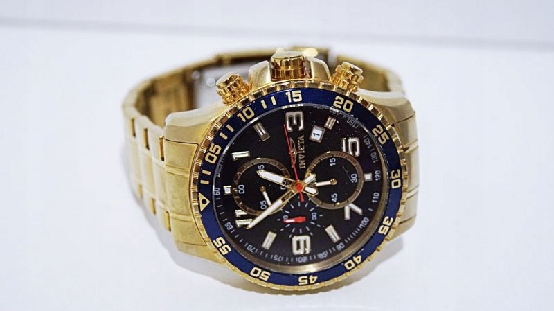 Invicta 14878 on sale