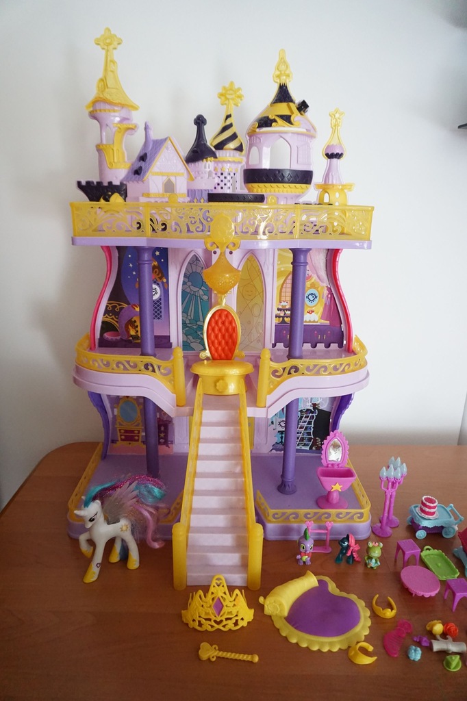 MY LITTLE PONY ZAMEK CANTERLOT B1373 Hasbro