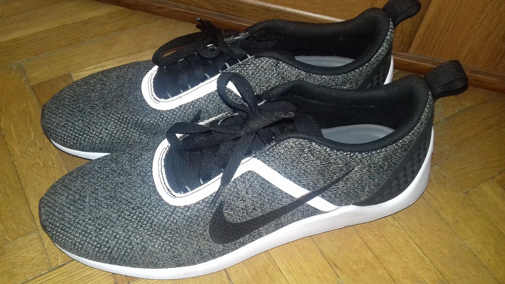 NIKE BETTER WORLD  buty męskie rozmiar 48,5 NOWE