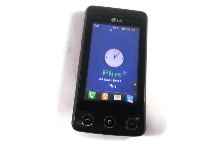 TELEFON DOTYKOWY LG KP 500 (SŁABY DOTYK)