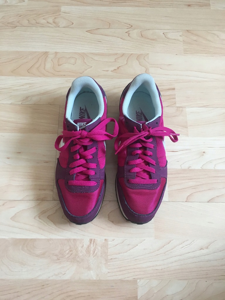 Nike roz.38,5