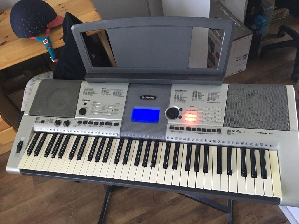 Keyboard Yamaha PSR E-403 full zestaw