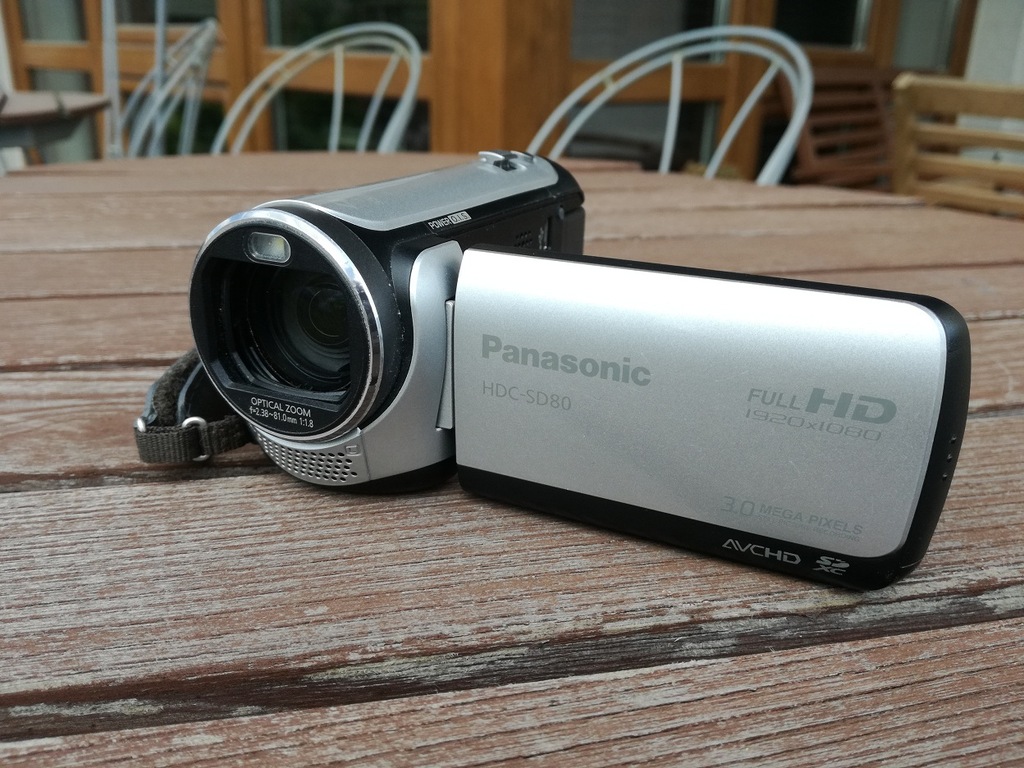 Kamera Panasonic Full HD HDC-SD80