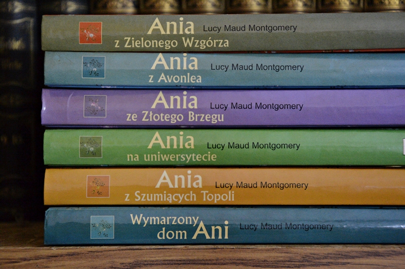 Seria Ania Z Zielonego Wzgórza Seria Ania z Zielonego Wzgórza (komplet 6 książek) - 7194560043