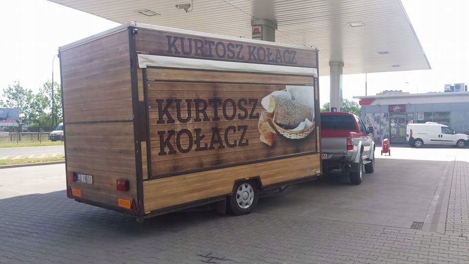 Przyczepa Gastronomiczna # Kurtosz Kołacz