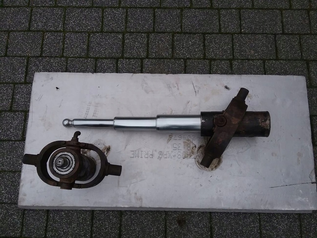 Siłownik hydrauliczny Multicar - wysuw 60cm