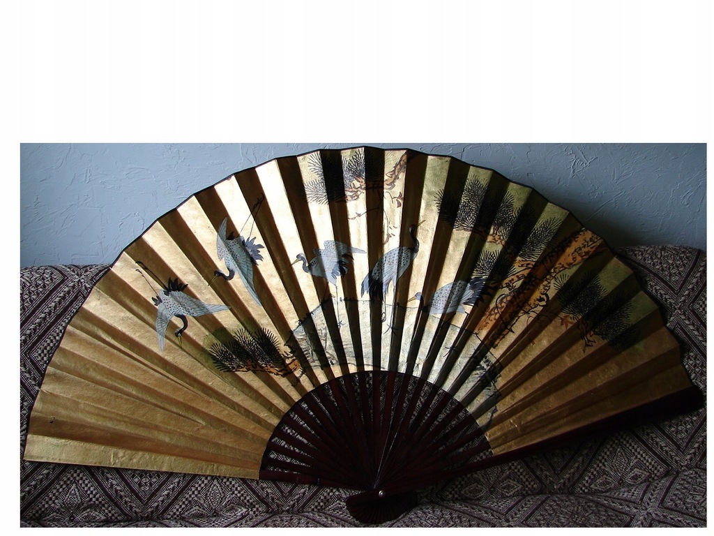 EFEKTOWNY WACHLARZ DEKORACJA NA ŚCIANĘ DUŻY 156 CM