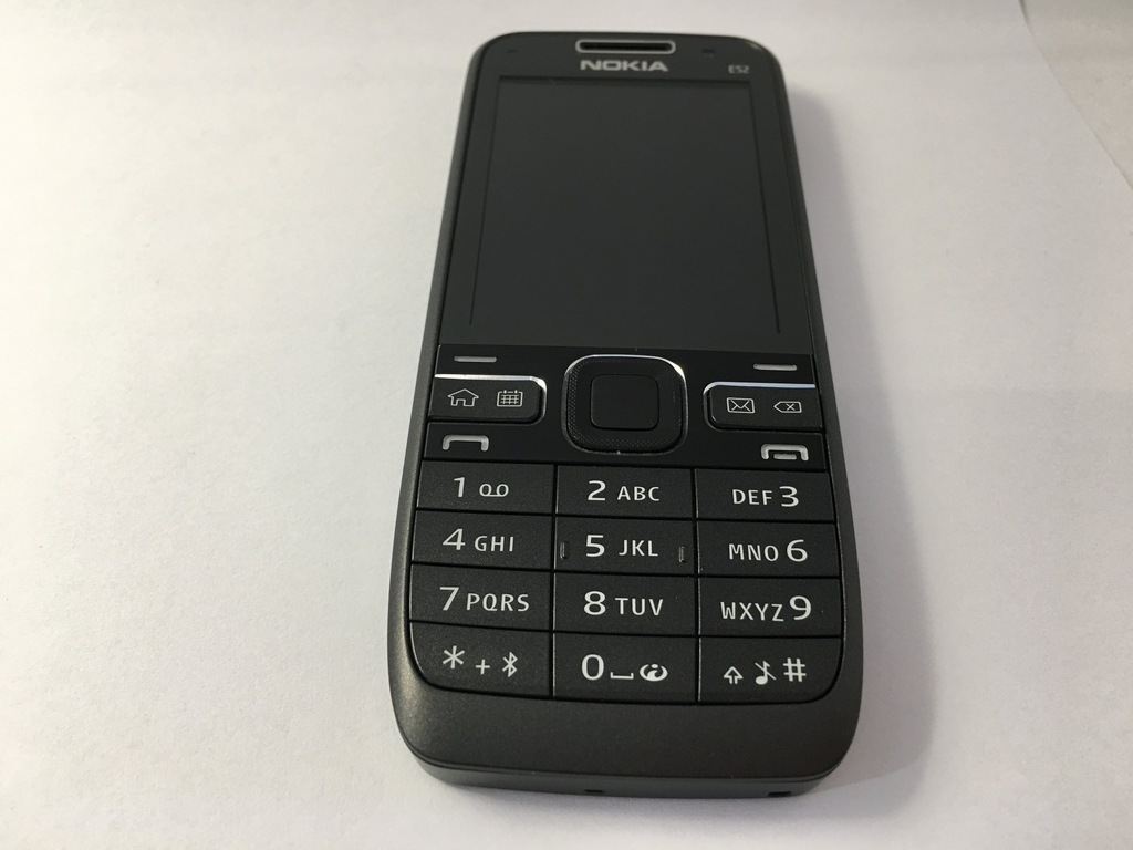 Nokia e52 не слышно