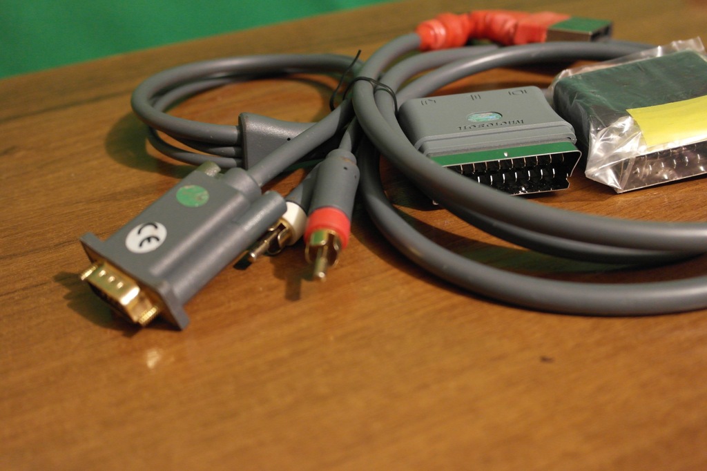 Kabel video monitor VGA Xbox 360 przejścówka optyk