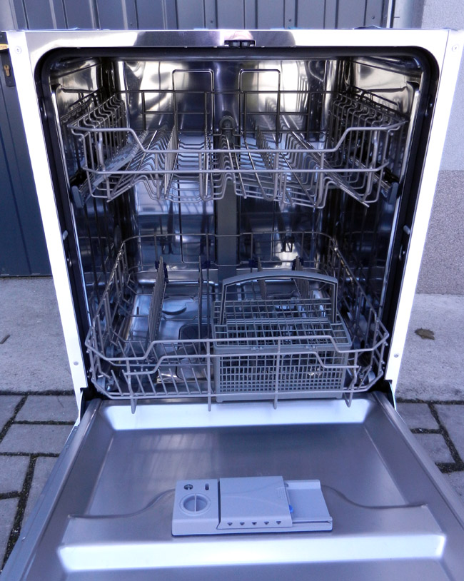 ZMYWARKA Zabudowa 60 cm ESSENTIALS CID60W16 A++ GW 6800259813