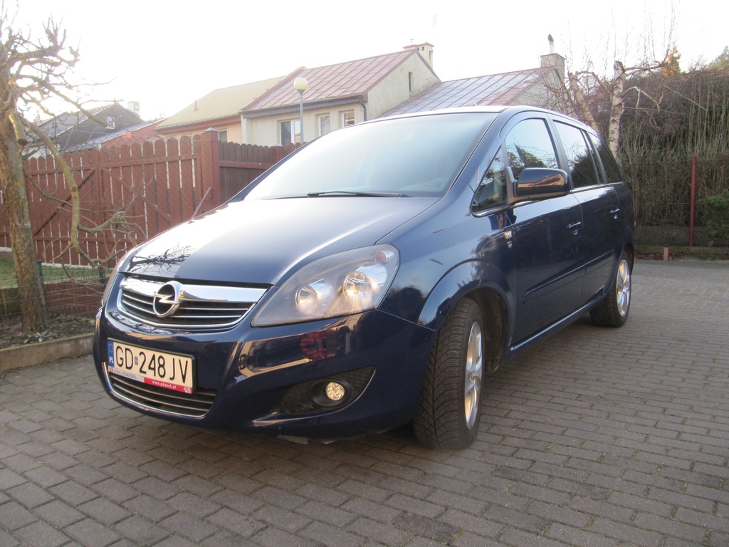 Opel Zafira B 1,7 CDTI lift 2010