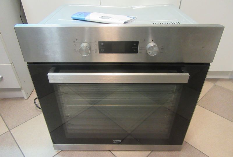 PIEKARNIK DO ZABUDOWY BEKO BIM22300X