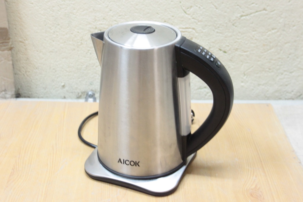 Czajnik AICOK stalowy 1,7 l reg. temperatury