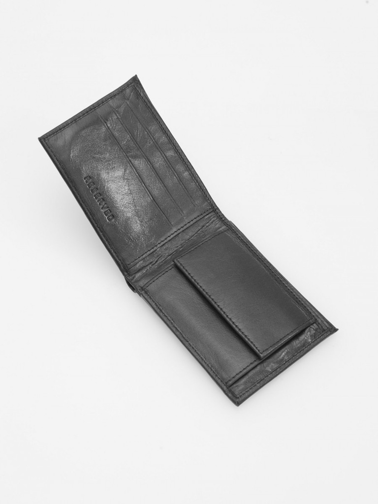 Czarny skórzany portfel by reserved