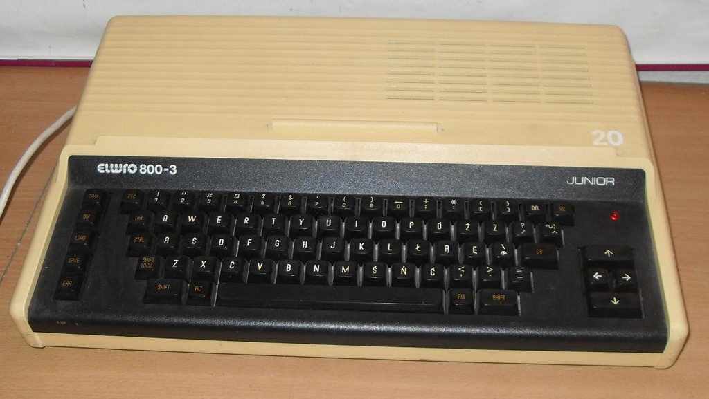 STARY POLSKI KOMPUTER ELWRO 800-3 JUNIOR