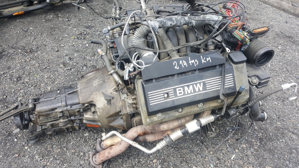 Silnik BMW M62b44 4.4 V8 swap manual 5b e30 e36