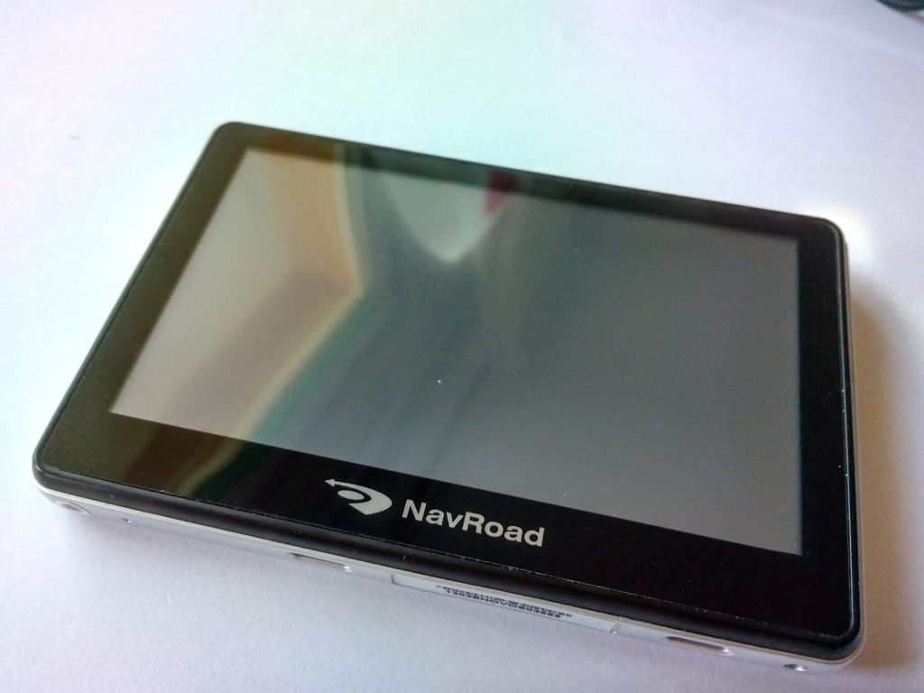 Nawigacja samochodowa NavRoad ENOVO S