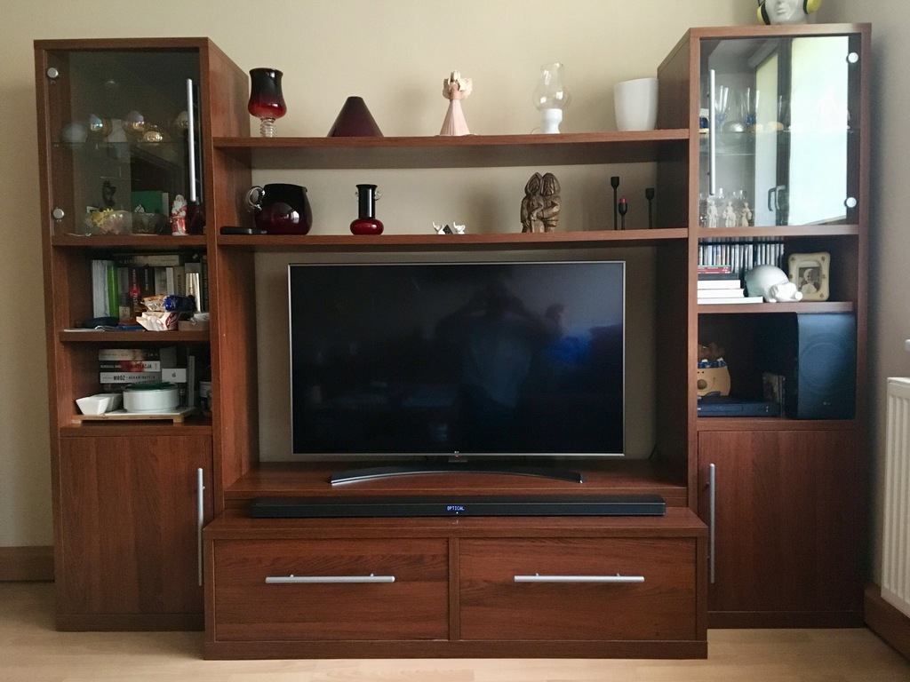 Ikea komplet regałów Docent z podświetleniem