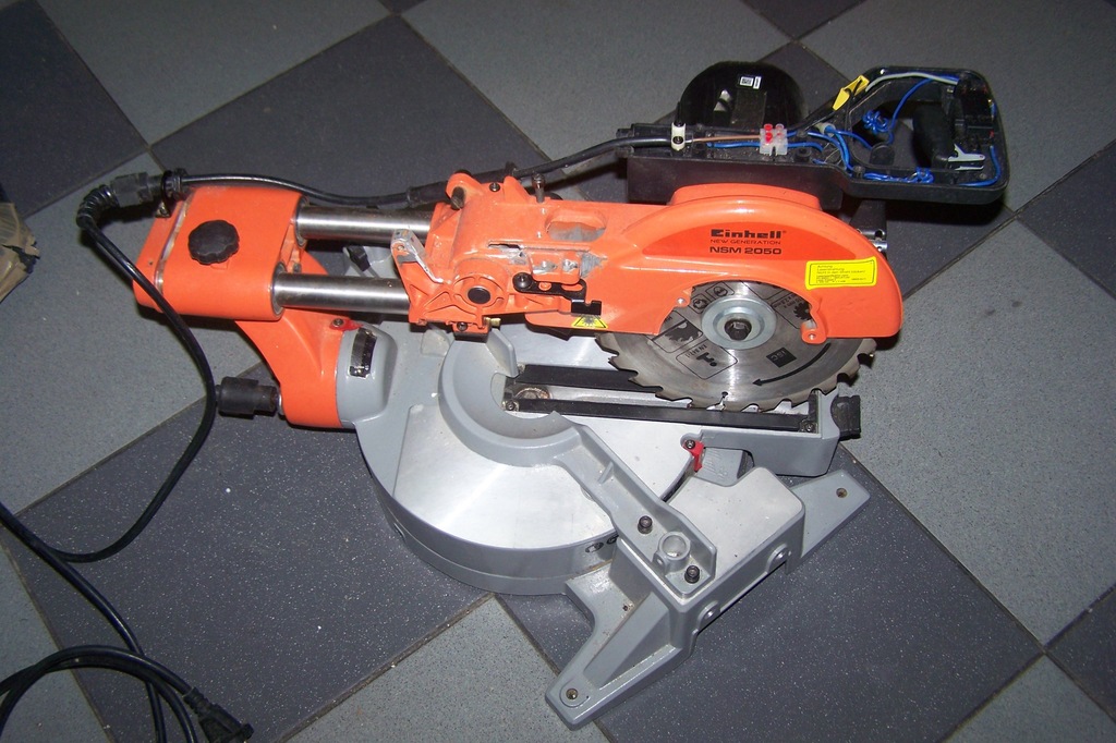 Ukośnica EINHELL NSM 2050