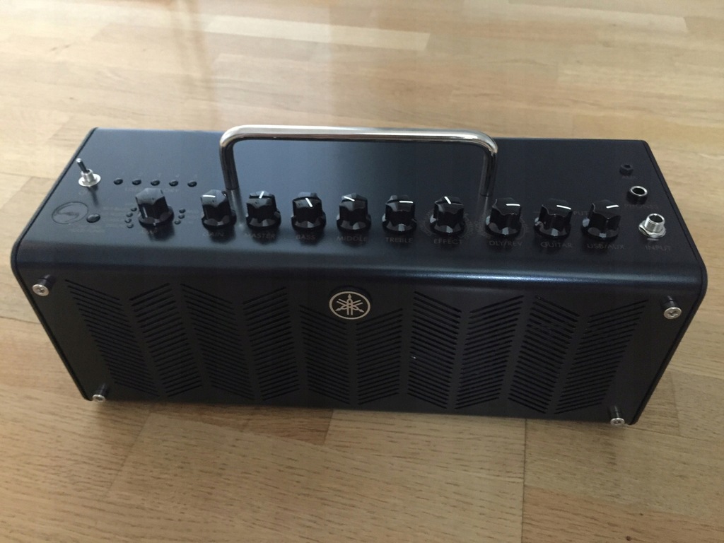 Yamaha THR-10 C - wzmacniacz - jak nowy! THR10c