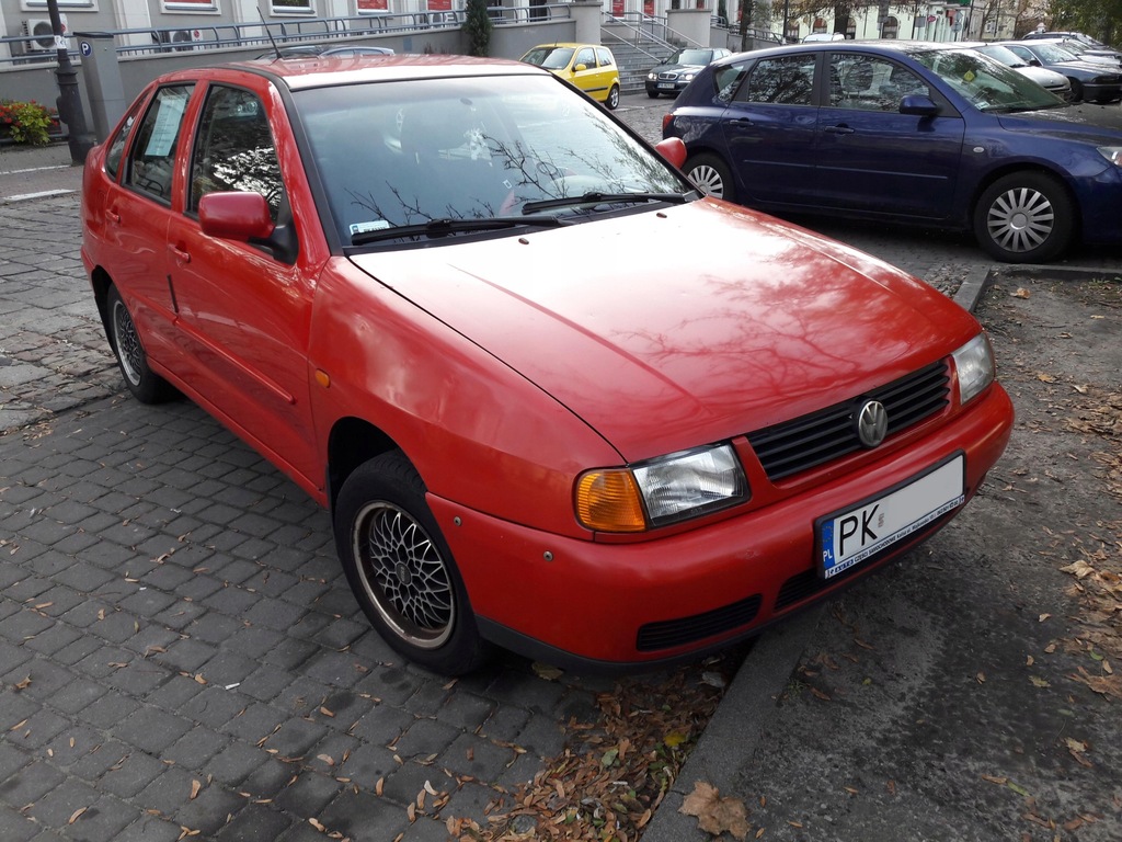 Volkswagena Polo Classic - Sedan