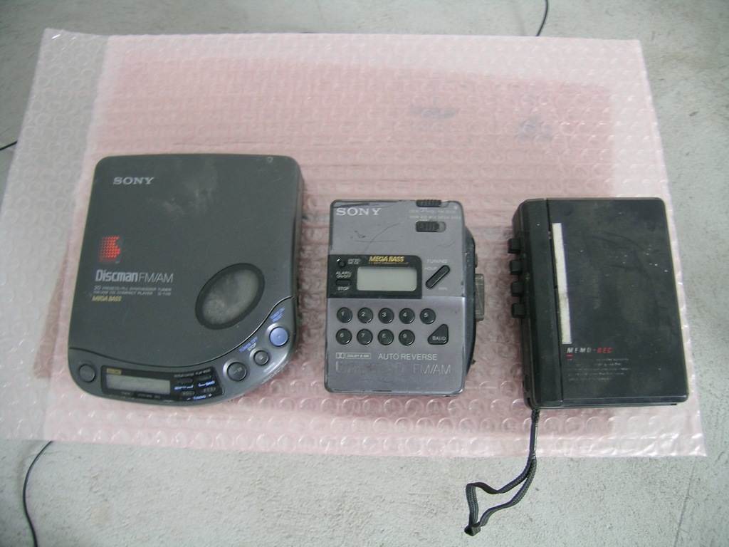 Sony Discman D-T115  / Walkman WM-FX43 + gratis