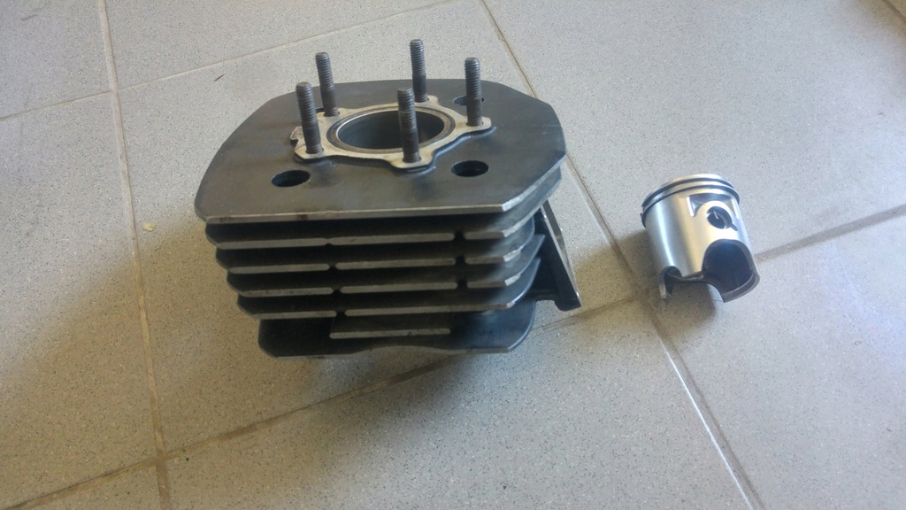 CAGIVA ROADSTER 125 CYLINDER NOWY TŁOK PIERŚCIENIE