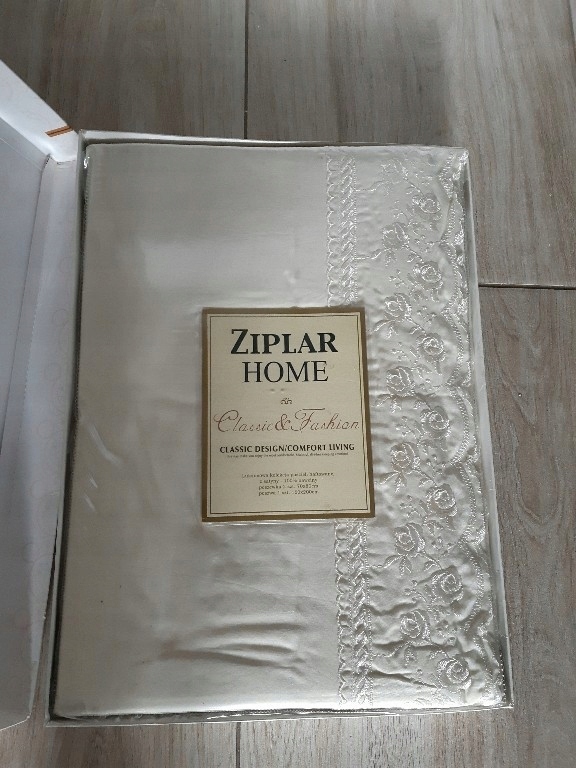 Komplet pościeli haftowanej ZIPLAR HOME 160x200